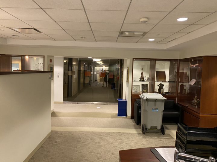 More Photos Of 633 Third Ave, New York Office For Sale