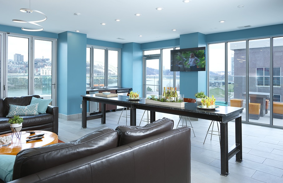 More Photos Of 100 Aqua Way, Newport Apartments For Lease