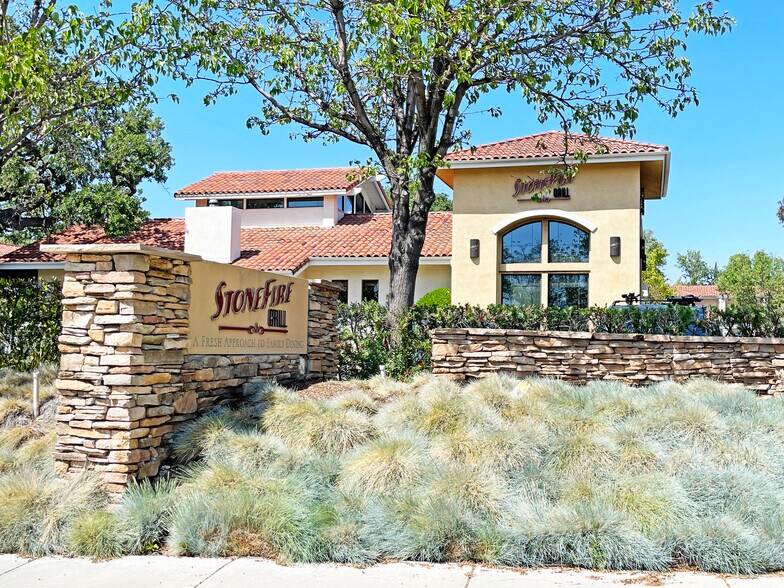 More Photos Of 3637-3755 E Thousand Oaks Blvd, Thousand Oaks Unknown For Lease