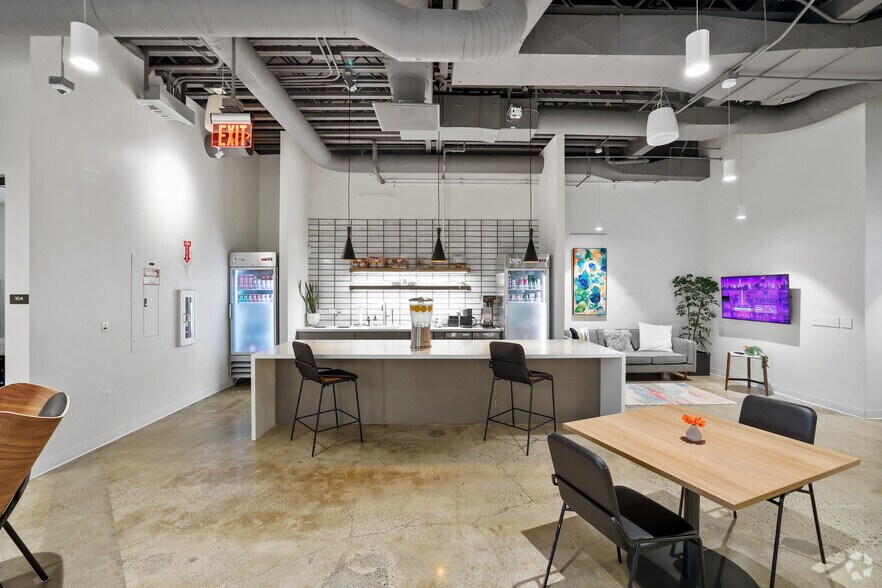 More Photos Of 6200 Village Pky, Dublin Office For Lease