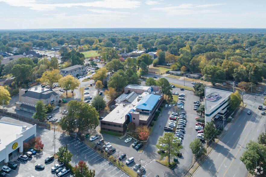 More Photos Of 5180 Park Ave, Memphis Office For Lease