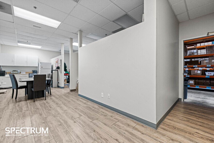 More Photos Of 29018 N Hancock Pky, Valencia Warehouse For Lease