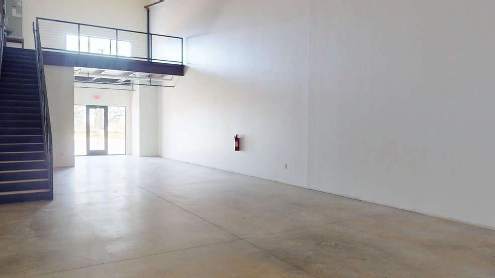 More Photos Of 3701 W State Highway 29, Georgetown Unknown For Lease