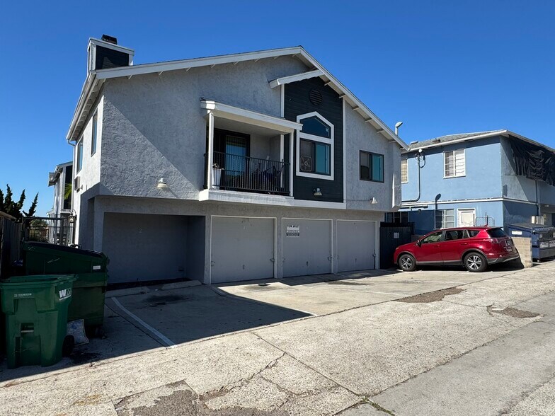 More Photos Of 4447 49th St, San Diego Apartments For Sale