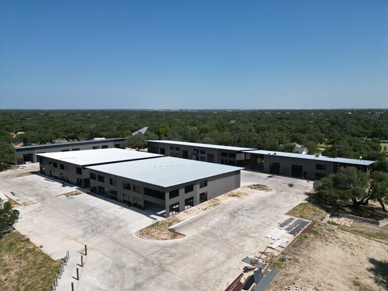 More Photos Of 7000 Airport Rd, Georgetown Light Distribution For Sale