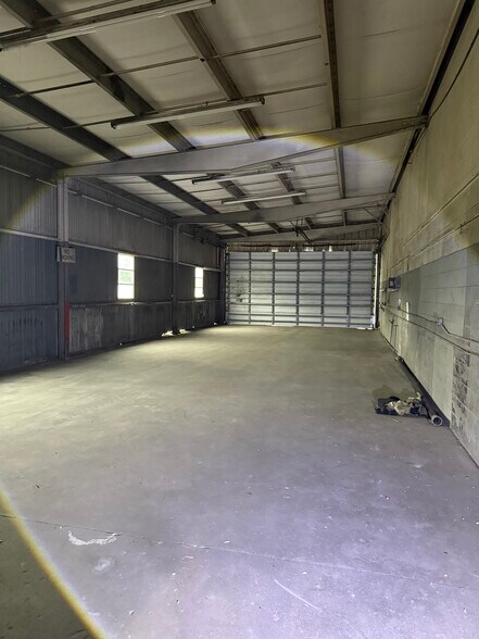 More Photos Of 9348 New Berlin Rd, Jacksonville Industrial For Sale