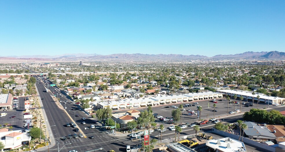 More Photos Of 4130-4180 S Sandhill Rd, Las Vegas Storefront For Lease