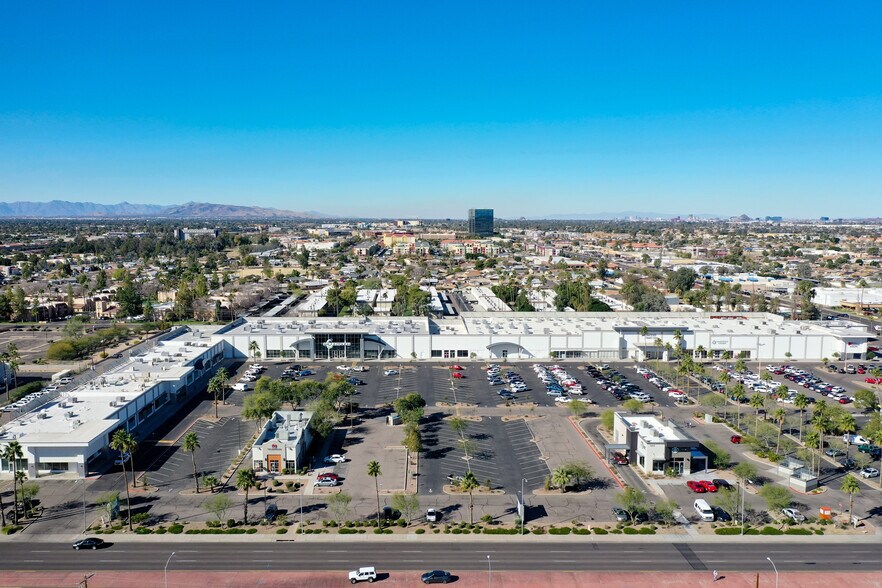 More Photos Of 1262-1342 S Country Club Dr, Mesa General Retail For Lease