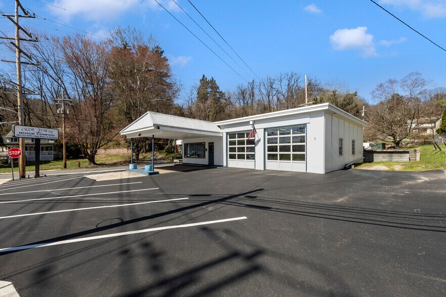 More Photos Of 7415 Springfield Ave, Sykesville Service Station For Sale