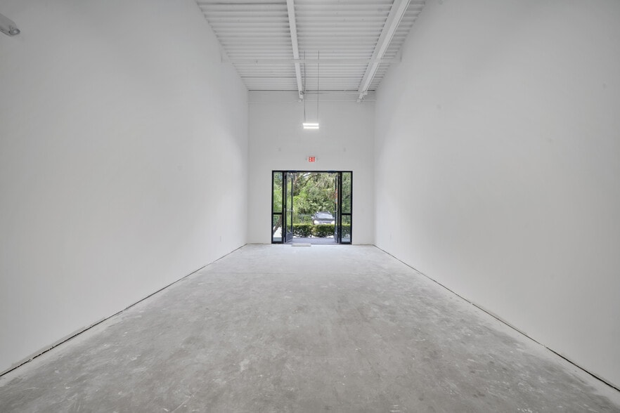 More Photos Of 3370 Rouse Rd, Orlando Storefront For Sale