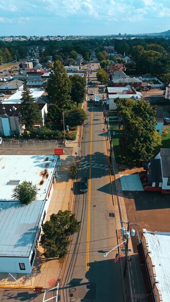 Primary Photo Of 471-491 Lafayette Ave, Hawthorne Auto Dealership For Sale