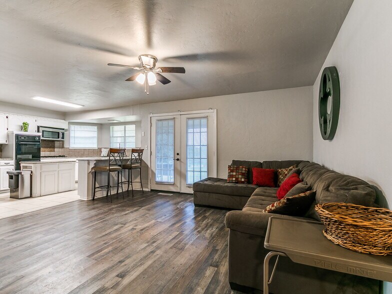 More Photos Of 5201 Washington Blvd, Spencer Land For Sale