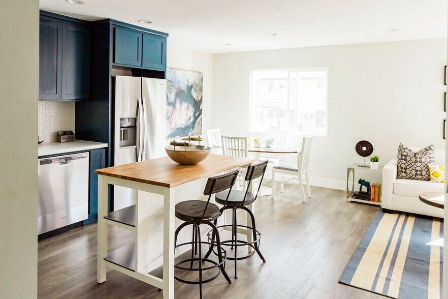 More Photos Of 3672 Percy St, Los Angeles Apartments For Sale