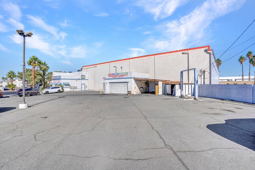 More Photos Of 3255 E St Louis Ave, Las Vegas Auto Dealership For Lease