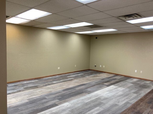 More Photos Of 2463 N Walgreens St, Flagstaff Warehouse For Lease