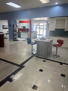 More Photos Of 7501 E Adamo Dr, Tampa Warehouse For Sale