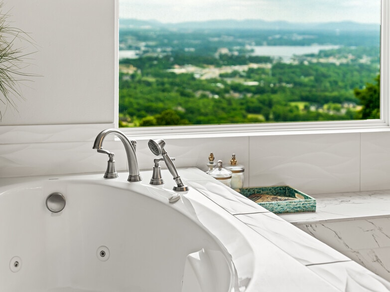 More Photos Of 896 Mount Riante Rd, Hot Springs Specialty For Sale