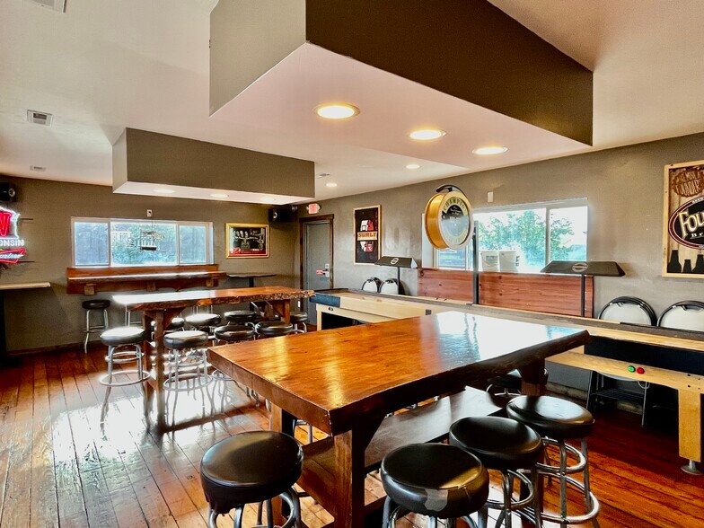 More Photos Of 180 1st St N, Wisconsin Rapids Storefront Retail Residential For Sale