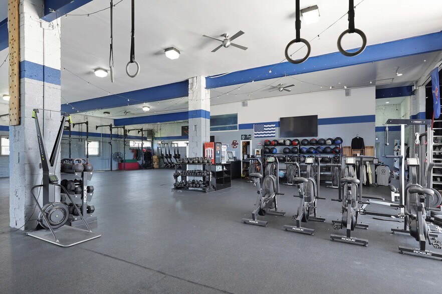 More Photos Of 64 Steiner Ave, Neptune City Warehouse For Lease