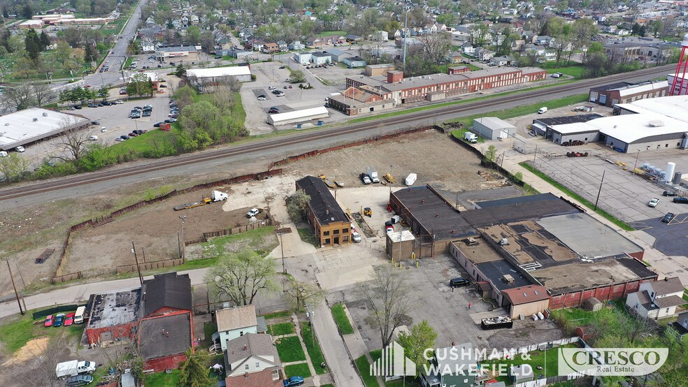 More Photos Of 201 Williams St, Elyria Warehouse For Sale