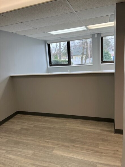 More Photos Of 17 White Horse Pike, Haddon Heights Medical For Sale