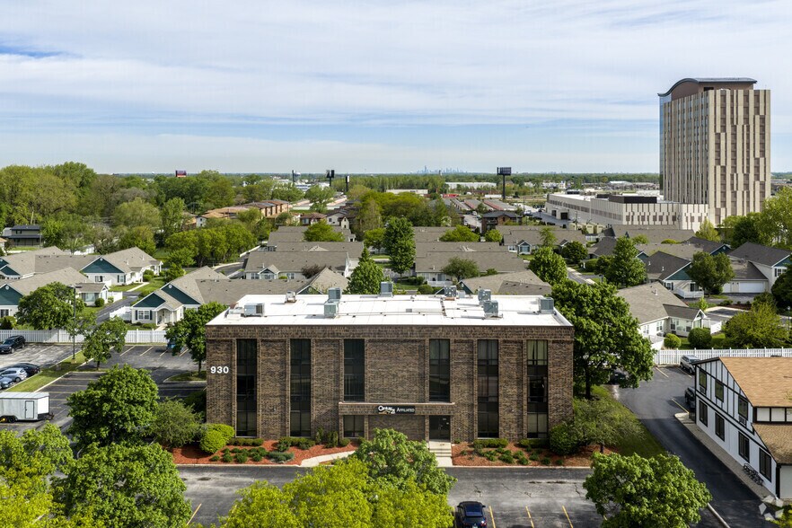 More Photos Of 930 W 175th St, Homewood Office For Sale