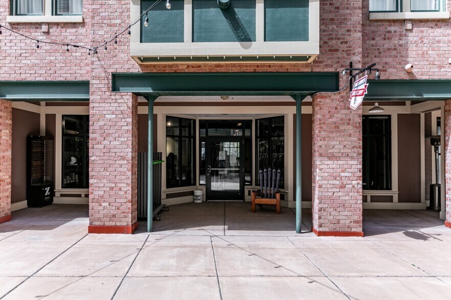 More Photos Of 890 Main St, Park City Apartments For Lease