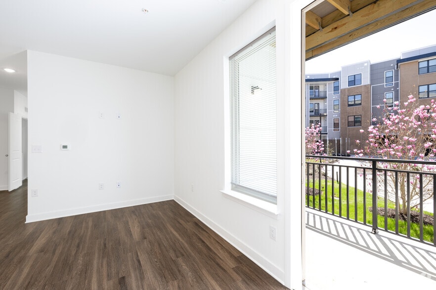 More Photos Of 451 Church St, Norfolk Apartments For Lease