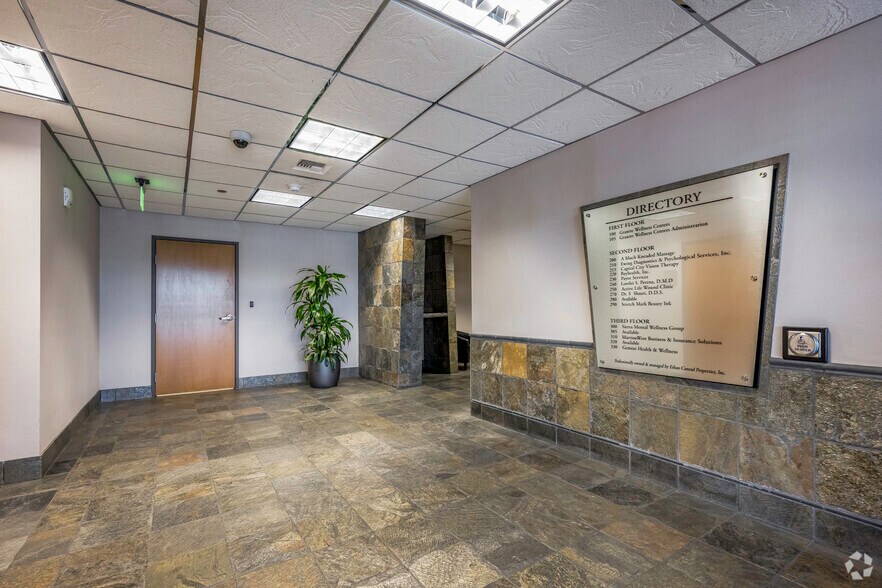 More Photos Of 406 Sunrise Ave, Roseville Medical For Lease