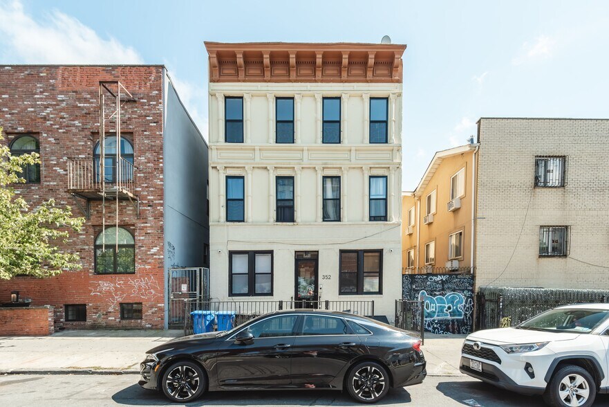 Primary Photo Of 352 Palmetto St, Brooklyn Multifamily For Sale