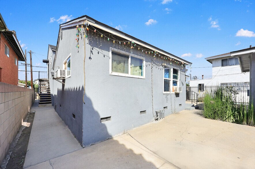 More Photos Of 125 N 4th St, Montebello Apartments For Sale