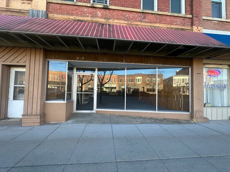 More Photos Of 201 S Minnesota Ave, Saint Peter Apartments For Lease