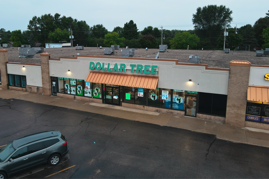More Photos Of 200 Division St, Stevens Point Storefront For Lease