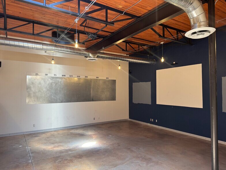 More Photos Of 2570 W 8th Ave, Denver Warehouse For Sale