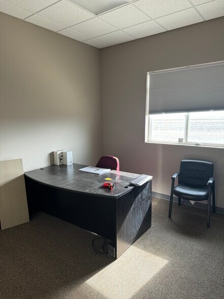 More Photos Of 14195 Highway 2, Williston Warehouse For Sale