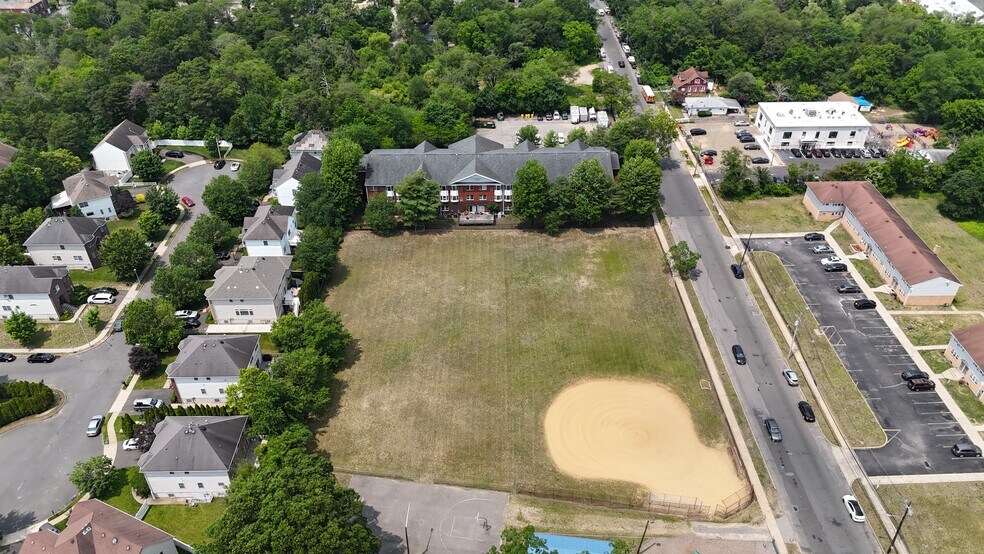 Primary Photo Of 144 John St, Lakewood Apartments For Sale