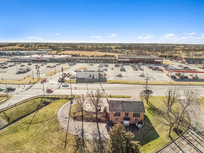 More Photos Of 844 S College St, Harrodsburg Unknown For Sale