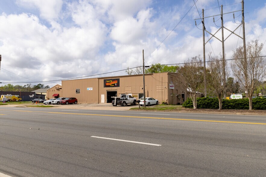 More Photos Of 1320 Lake Bradford Rd, Tallahassee Service For Sale