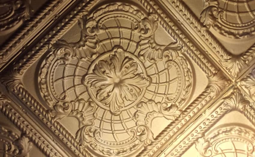 More Photos Of 201 Steele St, Algoma Hotel For Sale