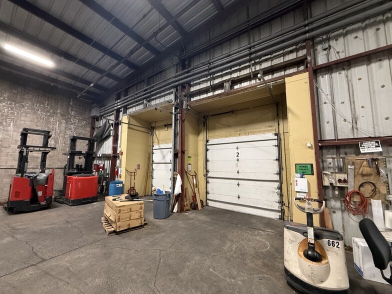 More Photos Of 920 Eha St, Wailuku Warehouse For Lease