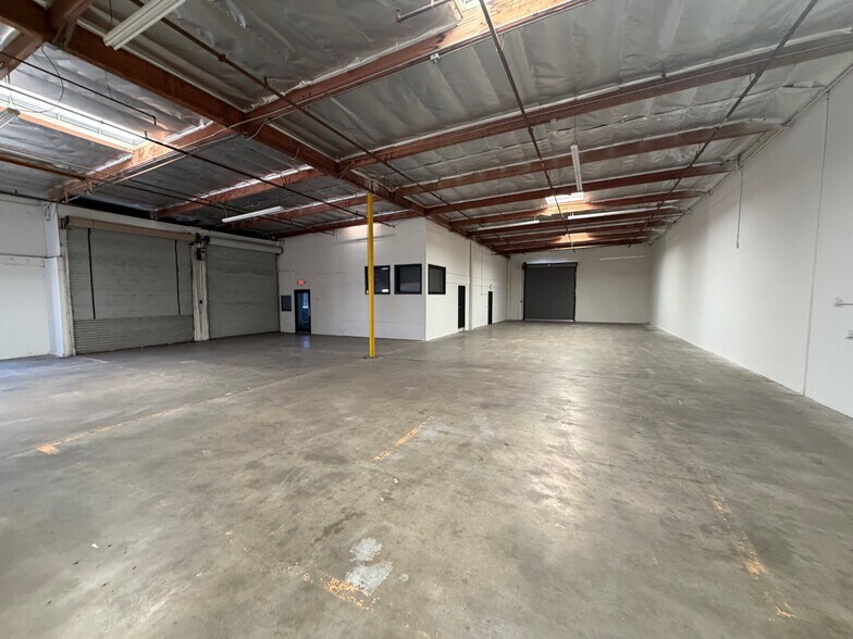 More Photos Of 3519 W Commonwealth Ave, Fullerton Industrial For Lease