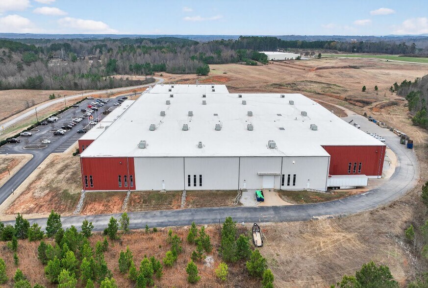 More Photos Of 325 Hammerstone Dr, Toccoa Industrial For Sale