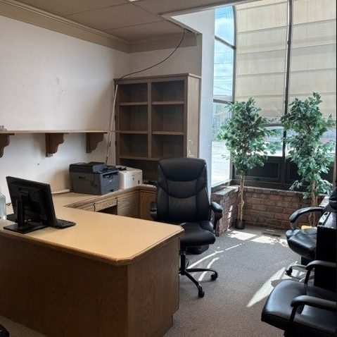 More Photos Of 5744 Kessler Ln, Merriam Warehouse For Lease