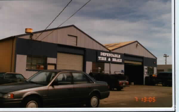 More Photos Of 25 Market St, San Rafael Service For Sale