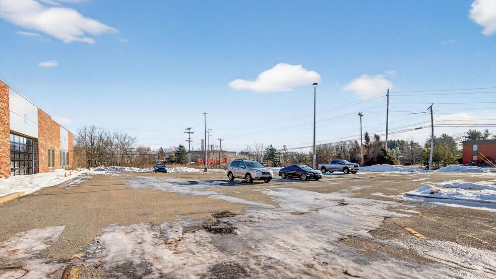 More Photos Of 95-97 Darling Ave, South Portland Office For Sale