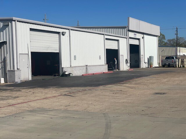 More Photos Of 14041 Chrisman Rd, Houston Unknown For Lease