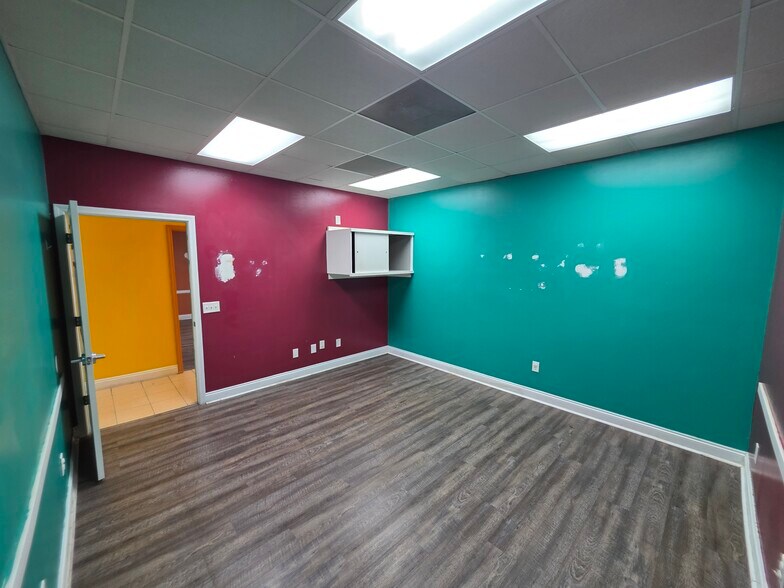 More Photos Of 12220 Panama City Beach Pky, Panama City Beach Office For Lease