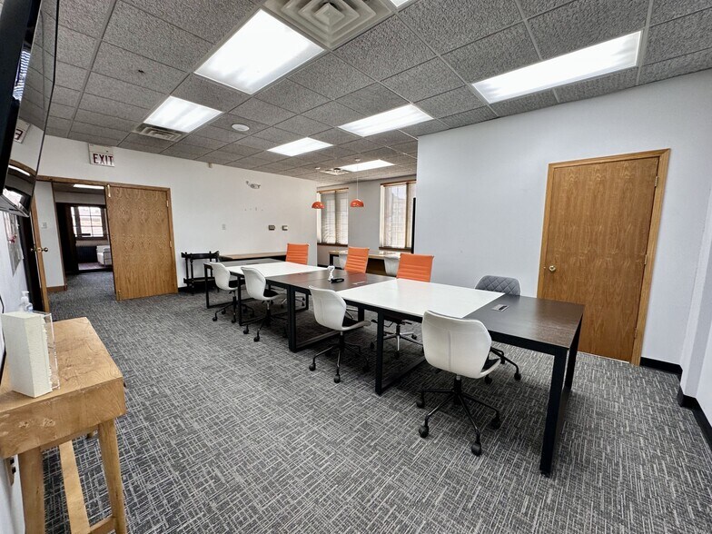 More Photos Of 241 Marquette St, LaSalle Office For Sale