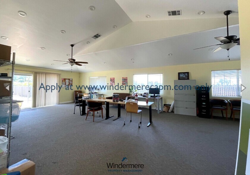 More Photos Of 6201 Bradshaw Rd, Sacramento Industrial For Lease