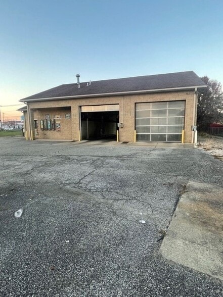 More Photos Of 8597 Ohio River Rd, Wheelersburg Specialty For Sale